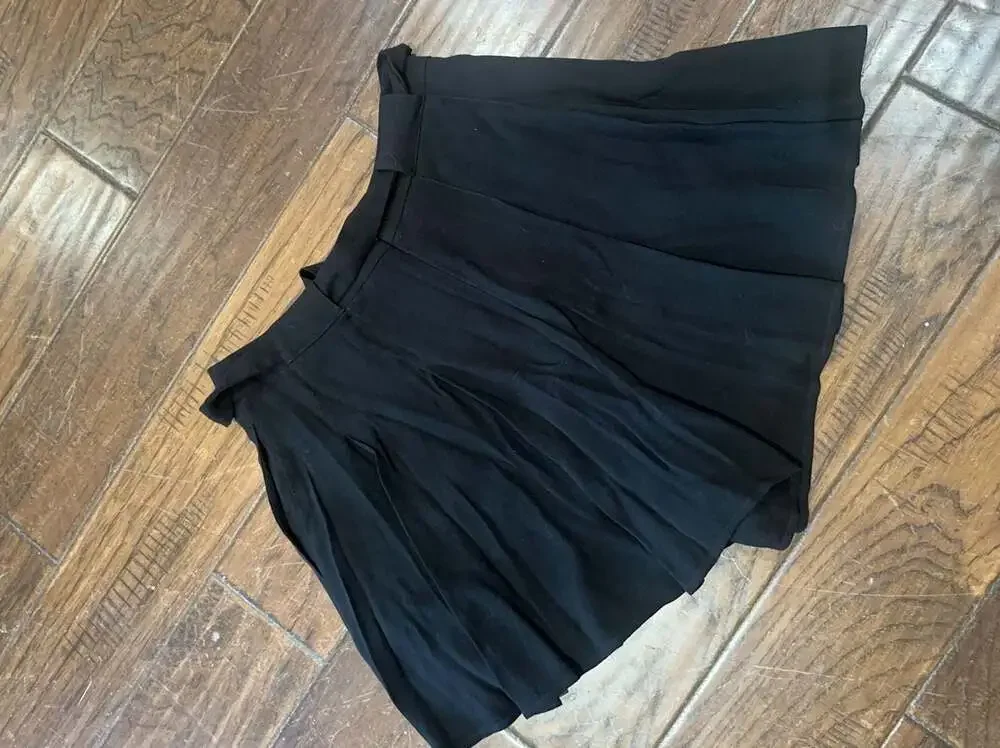 Sunday Best Black Pleated Skort Size 6